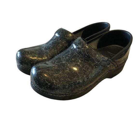 Dansko Womens Splatter Paint Shoes Sz 8 Black Comfy Work Teacher Comfy Casual - Picture 1 of 11